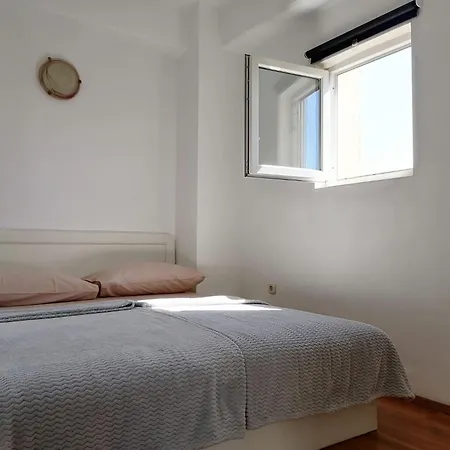 Lana Apartamento Novi Vinodolski